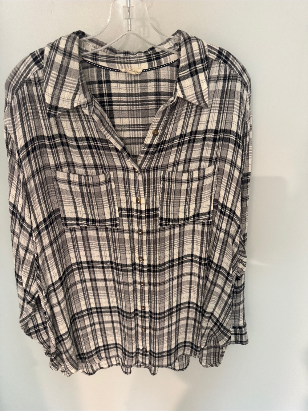 Pilcro Black & White Plaid Button-Front Shirt